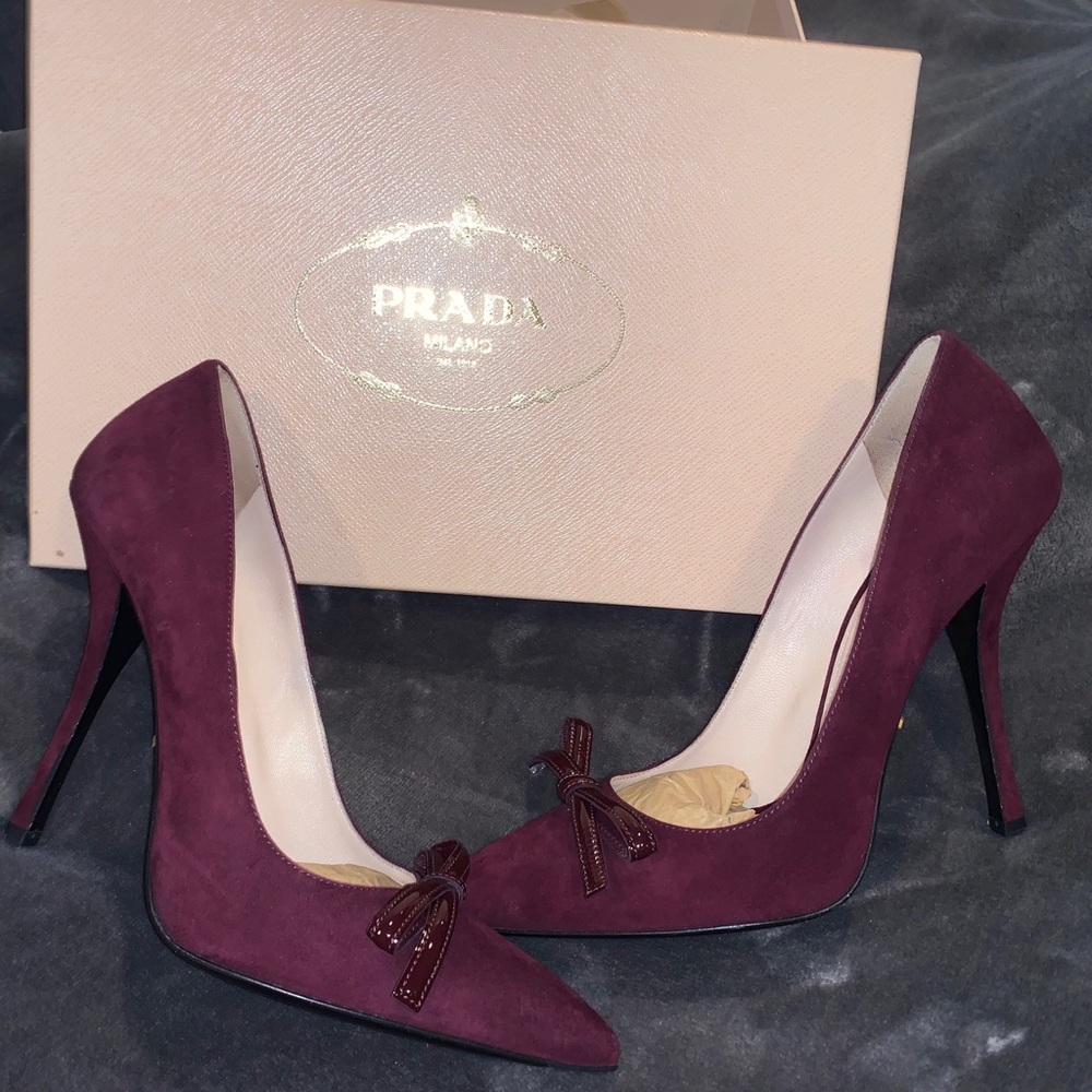 Authentic Prada Suede Pumps